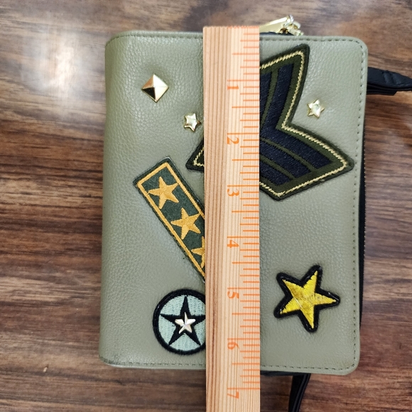 Steve Madden Olive Green & Black Military Style Crossbody Wallet Bag - Picture 11 of 13